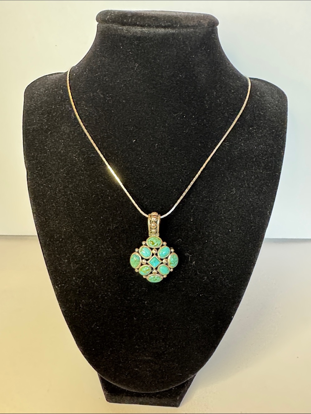 Sterling Silver Turquoise Cluster Pendant Vintage Necklace with SS chain.